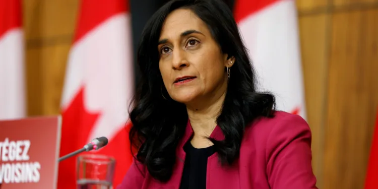 ഇറാൻ-ഇസ്രായേൽ സംഘർഷം; ജാ​ഗ്രത വേണമെന്ന് കാനഡക്കാർക്ക് വിദേശകാര്യ മന്ത്രിയുടെ മുന്നറിയിപ്പ്