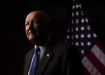 യുഎസ് അതിർത്തി പരിശോധന വിവാദം: കാനഡയുടെ യാത്രാ മുന്നറിയിപ്പിനെതിരെ അമേരിക്കൻ അംബാസിഡർ