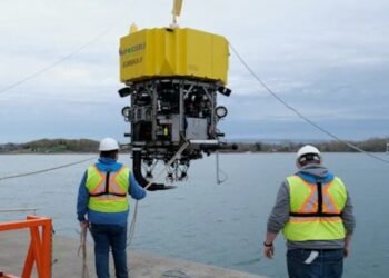 സമുദ്രജീവികളെ സംരക്ഷിക്കും, ജലാശയങ്ങളിൽ ഖനനവും നടക്കും; കാനഡയിലെ പുതിയ റോബോട്ട്