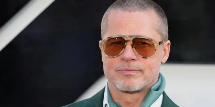 ഹോളിവുഡ് താരം ബ്രാഡ് പിറ്റിന്റെ വീട്ടിൽ വൻ മോഷണം: ലക്ഷങ്ങളുടെ നഷ്ടം 1 ഹോളിവുഡ് താരം ബ്രാഡ് പിറ്റിന്റെ വീട്ടിൽ വൻ മോഷണം: ലക്ഷങ്ങളുടെ നഷ്ടം