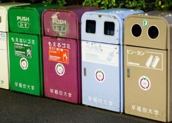 പൊതുസ്ഥലങ്ങളിൽ ചവറ്റുകുട്ടകൾ കുറവ്; എന്നിട്ടും ജപ്പാനിലെ തെരുവുകൾ വൃത്തിയായിരിക്കുന്നതെങ്ങനെ?