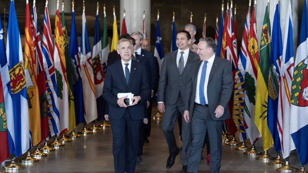 അടിസ്ഥാന സൗകര്യ വികസനത്തിന് മുൻഗണന; പുതിയ എണ്ണ പൈപ്പ്‌ലൈൻ ചർച്ചയിൽ