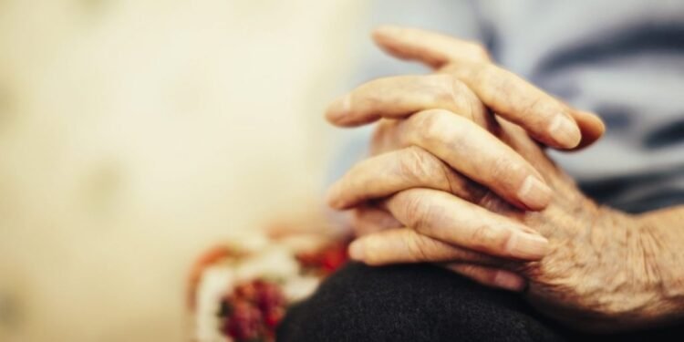 കാനഡയിൽ വിരമിക്കുമ്പോഴും ഭവനവായ്പാ ബാധ്യതയിൽ നിരവധിപ്പേർ: സർവേ ഫലം പുറത്ത്