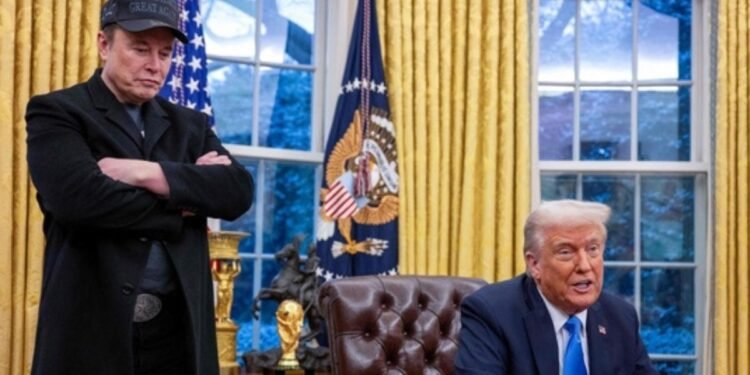 സൗഹൃദത്തിൽ നിന്ന് ശത്രുതയിലേക്ക്; പരസ്യമായ ഭിന്നതയിലേക്ക് ട്രംപും മസ്കും