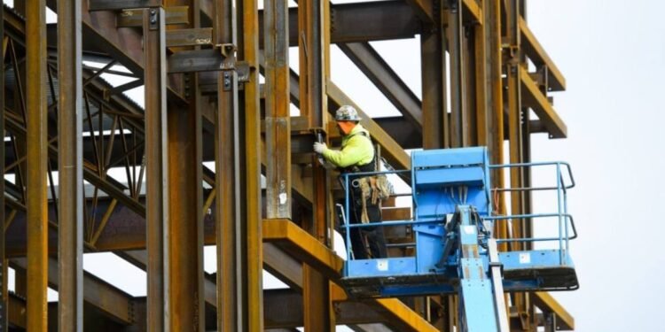 കാനഡയിൽ തൊഴിലില്ലായ്മ രൂക്ഷം; 9 വർഷത്തിനിടയിലെ ഏറ്റവും ഉയർന്ന നിരക്ക്!