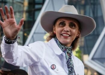 G7 ഉച്ചകോടി: അതിഥികളെ വൈറ്റ് ഹാറ്റ് അണിയിക്കാൻ തയ്യാറായി കാൽഗറി മേയർ!