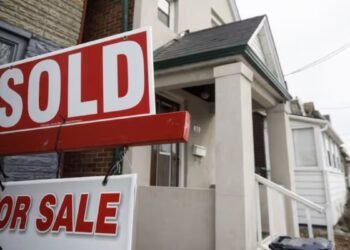 വീട് വാങ്ങുന്നവർക്ക് സന്തോഷ വാർത്ത: GTAയിൽ വിലകൾ താഴേക്ക്!