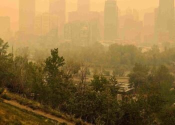 കാൽഗറിയിൽ വായു നിലവാരം അതീവ മോശം; മുന്നറിയിപ്പുമായി ECCC