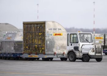 DHL എക്സ്പ്രസ് കാനഡ ജീവനക്കാരുടെ സമരം അവസാനിച്ചു; ജീവനക്കാർക്ക് ആശ്വാസം!