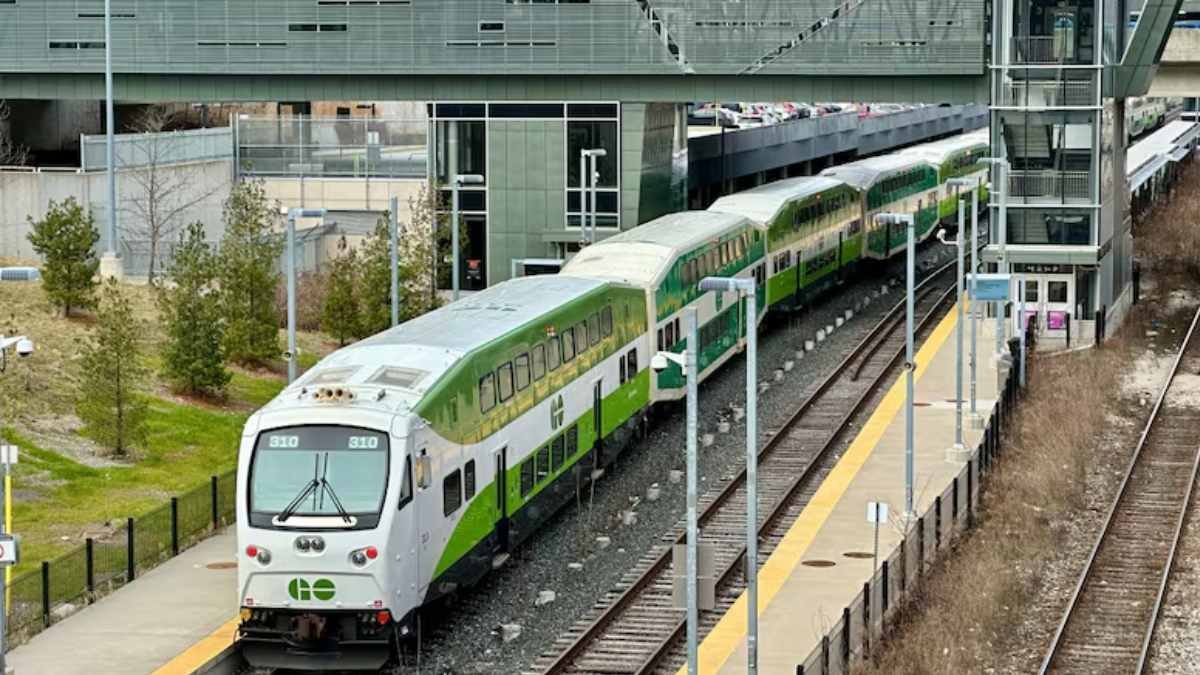 യാത്രക്കാരുടെ ശ്രദ്ധക്ക്! ഗ്വെൽഫ് സെൻട്രൽ GO സ്റ്റേഷന് സമീപം ട്രെയിൻ തട്ടി ഒരാൾക്ക് പരിക്ക്; ട്രെയിൻ സർവീസുകൾ റദ്ദാക്കി