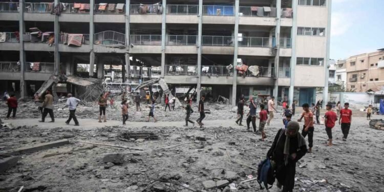 ഗാസയിൽ ഇസ്രായേൽ ആക്രമണം രൂക്ഷം: 58 പേർ കൊല്ലപ്പെട്ടു; വെടിനിർത്തൽ ശ്രമങ്ങൾ സജീവം