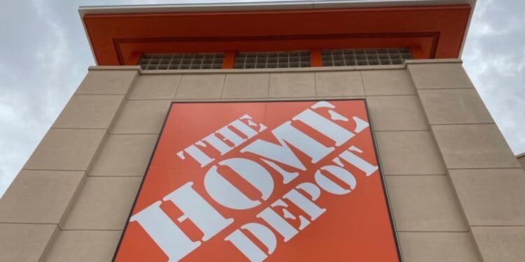 പ്രൊഫഷണൽ കരാറുകാരെ ലക്ഷ്യമിട്ട് ഹോം ഡിപ്പോ: 430 കോടി ഡോളറിന് GMS നെ ഏറ്റെടുക്കുന്നു 1 പ്രൊഫഷണൽ കരാറുകാരെ ലക്ഷ്യമിട്ട് ഹോം ഡിപ്പോ: 430 കോടി ഡോളറിന് GMS നെ ഏറ്റെടുക്കുന്നു