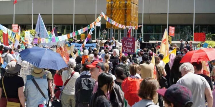 G7 ഉച്ചകോടിയുടെ ആദ്യദിനത്തിൽ; കാൽഗറിയിൽ വൻ പ്രതിഷേധം