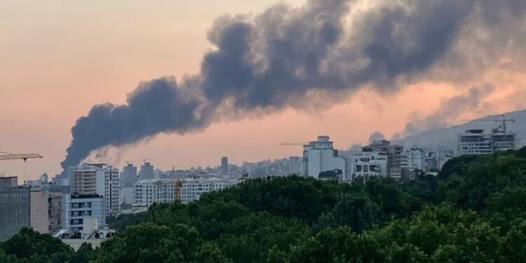 ഇറാൻ-ഇസ്രായേൽ സംഘർഷം: വിൻഡ്സറിലെ ഇറാനിയൻ സമൂഹം ആശങ്കയിൽ 1 ഇറാൻ-ഇസ്രായേൽ സംഘർഷം: വിൻഡ്സറിലെ ഇറാനിയൻ സമൂഹം ആശങ്കയിൽ