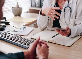 ആരോഗ്യമേഖലയിൽ പ്രതിസന്ധി: കാൻസർ ചികിത്സകൾക്ക് കാത്തിരിപ്പ് സമയം കൂടുന്നു!