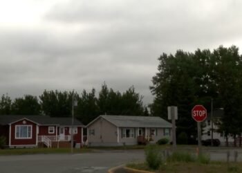 ബാഡ്ജർ കാട്ടുതീ നിയന്ത്രണ വിധേയമാകുന്നു; രക്ഷാപ്രവർത്തനം കൂടുതൽ വേഗത്തിലാക്കി അധികൃതർ