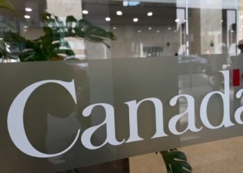 പുതിയ ശമ്പള സംവിധാനവുമായി ഫെഡറൽ സർക്കാർ മുന്നോട്ട്