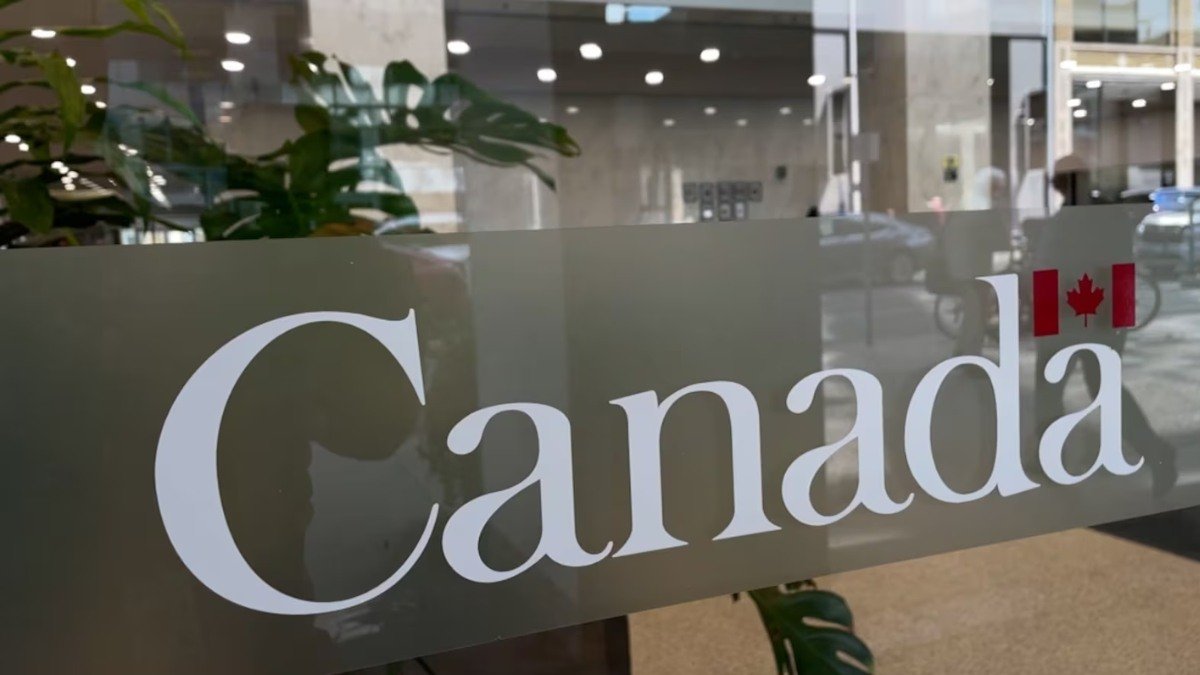 പുതിയ ശമ്പള സംവിധാനവുമായി ഫെഡറൽ സർക്കാർ മുന്നോട്ട്