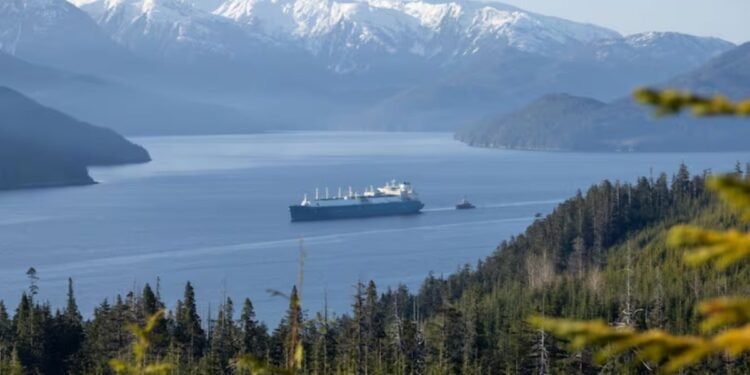 കാനഡയിൽ LNG ഉത്പാദനം ആരംഭിച്ചു; ഏഷ്യൻ വിപണികളിലേക്ക് ഉടൻ കയറ്റുമതി