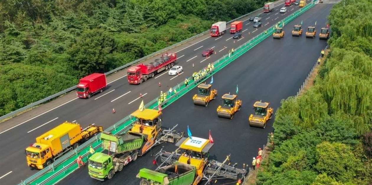 തൊഴിലാളികൾ ഇല്ല! ചൈനയിൽ 158 കിലോമീറ്റർ റോഡ് നിർമ്മാണം പൂർണ്ണമായും AI യിലൂടെ!