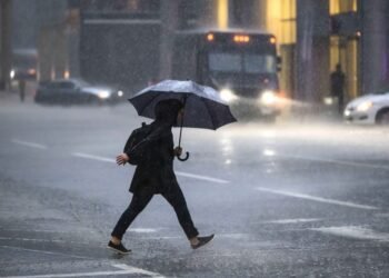 കാനഡയിൽ കാലാവസ്ഥാ മുന്നറിയിപ്പ്: ഒന്റാറിയോ, ക്യുബെക്ക്, ബ്രിട്ടീഷ് കൊളംബിയ മേഖലകളിൽ കനത്ത മഴയ്ക്കും കാറ്റിനും സാധ്യത