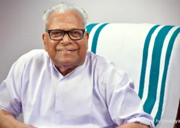 72 മണിക്കൂർ നിരീക്ഷണ സമയം; വിഎസ് അച്യുതാനന്ദൻ്റെ ആരോഗ്യസ്ഥിതിയിൽ നേരിയ പുരോ​ഗതി