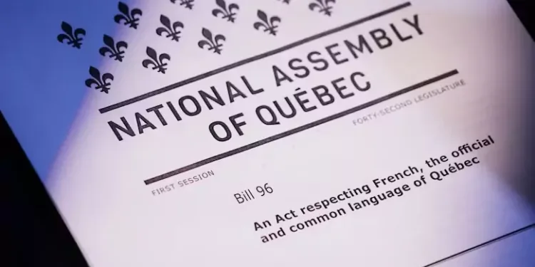 ക്യുബെക്കിൽ ഫ്രഞ്ച് ഭാഷാ ആധിപത്യം: കർശന നിയമങ്ങൾ പ്രാബല്യത്തിൽ 1 ക്യുബെക്കിൽ ഫ്രഞ്ച് ഭാഷാ ആധിപത്യം: കർശന നിയമങ്ങൾ പ്രാബല്യത്തിൽ