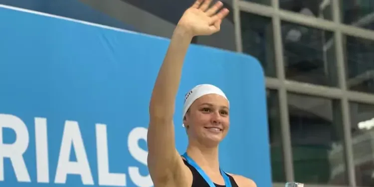 പൊളിച്ചടുക്കി! 400 മീറ്റർ ഫ്രീ സ്റ്റൈലിൽ ചരിത്രമെഴുതി മകിന്റോഷ്