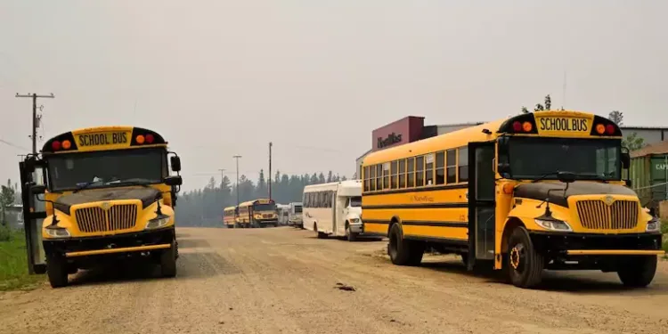 കാട്ടുതീ മൂലം കുടിയൊഴിക്കപ്പെട്ടവർക്ക് നഷ്ടപരിഹാരം; സസ്കാച്ചെനിൽ സാമ്പത്തിക സഹായ പദ്ധതികൾ 1 കാട്ടുതീ മൂലം കുടിയൊഴിക്കപ്പെട്ടവർക്ക് നഷ്ടപരിഹാരം; സസ്കാച്ചെനിൽ സാമ്പത്തിക സഹായ പദ്ധതികൾ
