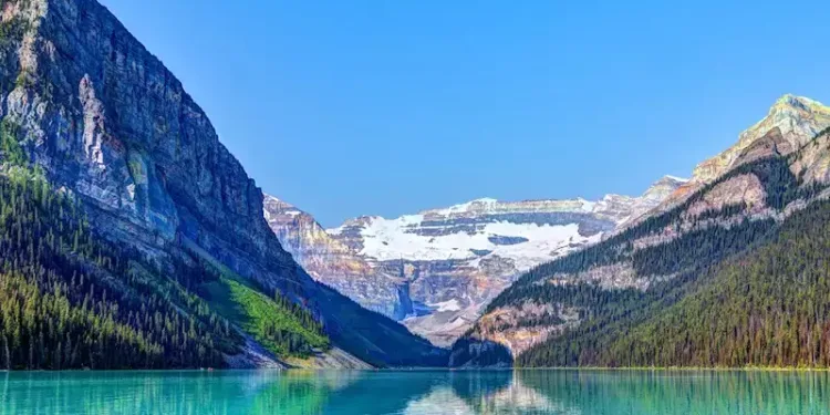 ആൽബർട്ടയിൽ ആരോഗ്യപ്രവർത്തകർക്കായി പുതിയ ഇമ്മിഗ്രേഷൻ ഡ്രോ