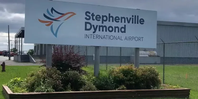 സ്റ്റീഫൻവില്ലെ വിമാനത്താവളം ഇരുട്ടിൽ; പ്രതിസന്ധി തീർക്കാൻ നെട്ടോട്ടം