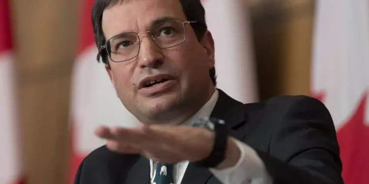 ഒട്ടാവയുടെ ഗ്രീൻ പ്ലാൻ പേപ്പറിൽ മാത്രം; വിദഗ്ധ റിപ്പോർട്ട് 1 ഒട്ടാവയുടെ ഗ്രീൻ പ്ലാൻ പേപ്പറിൽ മാത്രം; വിദഗ്ധ റിപ്പോർട്ട്