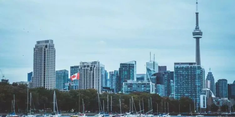 ഒന്റാറിയോയിൽ കുടിയേറ്റക്കാർക്ക് വീണ്ടും ജോബ് ഓഫർ ക്ഷണങ്ങൾ: OINP പുതിയ നയങ്ങളിലേക്ക്