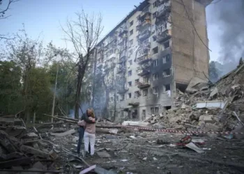 റഷ്യയുടെ മിസൈൽ ആക്രമണം: യുക്രെയ്നിൽ 15 മരണം, 156 പേർക്ക് പരിക്ക്