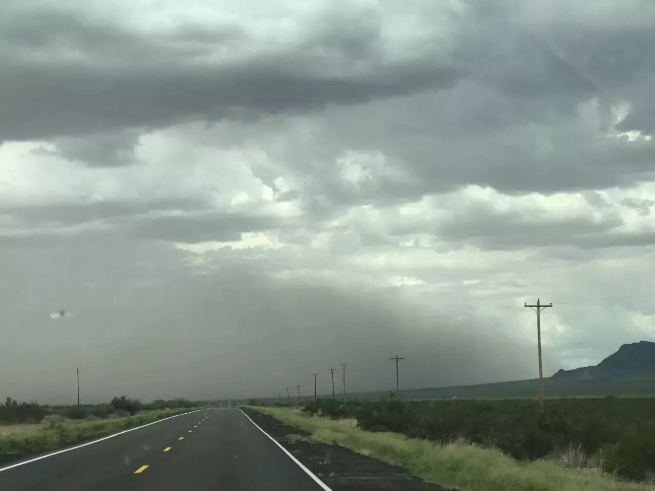 സാസ്‌കാച്ചുവാനിൽ കനത്ത മഴയ്ക്ക് സാധ്യത; വാരാന്ത്യത്തിൽ 80 മില്ലിമീറ്റർ വരെ മഴ ലഭിച്ചേക്കും