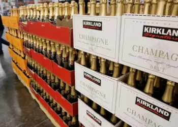 സ്വന്തം ബ്രാൻഡ് മദ്യം; വില്പനാനുമതി തേടി ഒന്റാറിയോ ഗ്രോസറികൾ!