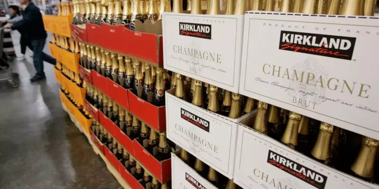 സ്വന്തം ബ്രാൻഡ് മദ്യം; വില്പനാനുമതി തേടി ഒന്റാറിയോ ഗ്രോസറികൾ!