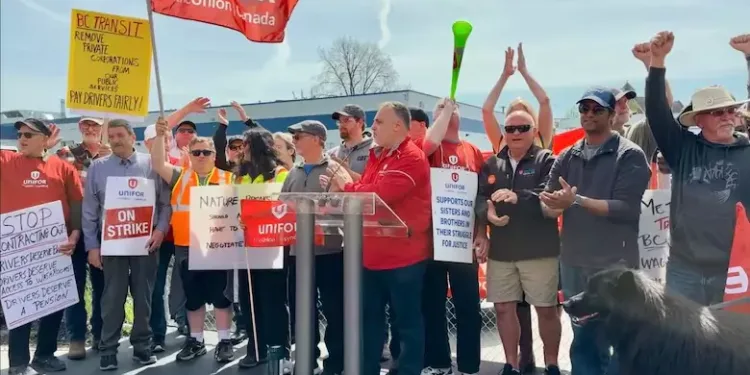 Cowichan Valley ട്രാൻസിറ്റ് സമരം; ബി.സി. ചരിത്രത്തിലെ ഏറ്റവും നീണ്ട സമരങ്ങളിൽ ഒന്നായി