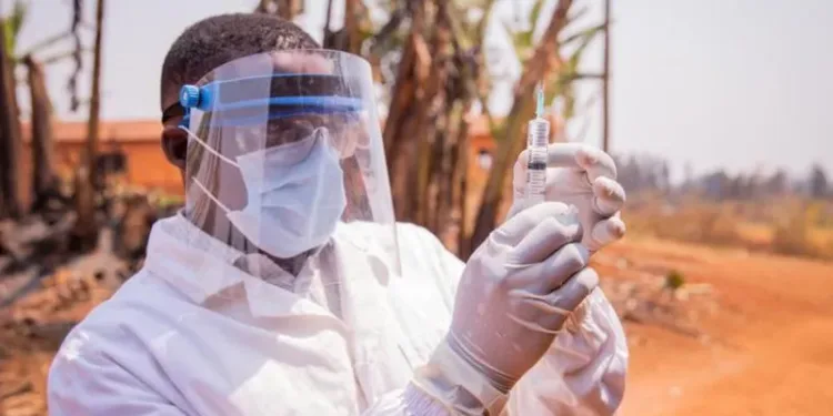 മരണത്തെ തോൽപ്പിച്ച വാക്സിൻ!: 23 വർഷത്തിനിടെ സംരക്ഷിച്ചത് ലക്ഷക്കണക്കിന് ജീവനുകൾ 1 മരണത്തെ തോൽപ്പിച്ച വാക്സിൻ!: 23 വർഷത്തിനിടെ സംരക്ഷിച്ചത് ലക്ഷക്കണക്കിന് ജീവനുകൾ