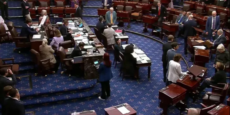 അവസാന നിമിഷം ട്വിസ്റ്റ്! ; ട്രംപിന്റെ നികുതി ബിൽ സെനറ്റിൽ പാസായി, പക്ഷേ പോരാട്ടം അവസാനിക്കുന്നില്ല!