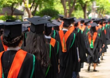 canadian_university_graduation