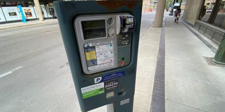 വിന്നിപ്പെഗിൽ പാർക്കിംഗ് പേ സ്റ്റേഷനുകൾ അപ്രത്യക്ഷമാകുന്നു; ഇനി മൊബൈൽ പേയ്മെന്റിന്റെ കാലം 1 വിന്നിപ്പെഗിൽ പാർക്കിംഗ് പേ സ്റ്റേഷനുകൾ അപ്രത്യക്ഷമാകുന്നു; ഇനി മൊബൈൽ പേയ്മെന്റിന്റെ കാലം