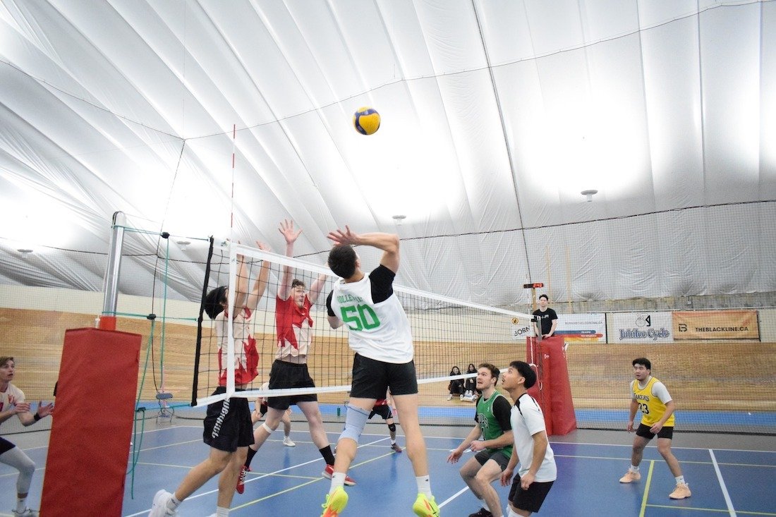 വോളിബോൾ ബി.സി.യുടെ ഭാവിയെന്ത്? ബർണബി കൗൺസിൽ പുതിയ ടെൻഡർ വിളിച്ചു!