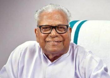 സമരസഖാവ് ഇനി ഓർമ; വിഎസ്സിന്റെ സംസ്കാരം മറ്റന്നാൾ; 3 ദിവസം ദുഃഖാചരണം