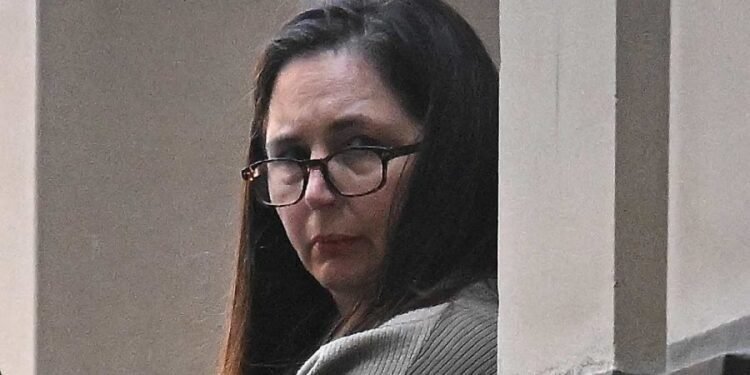 ഓസ്ട്രേലിയയില് ‘കൂടത്തായി’ മോഡല്; മഷ്റൂം മർഡറിൽ ദുരൂഹത നീങ്ങുന്നു, കേസിന്റെ ഞെട്ടിക്കുന്ന ദൃശ്യങ്ങൾ പുറത്തുവിട്ട് കോടതി ! 1 ഓസ്ട്രേലിയയില് ‘കൂടത്തായി’ മോഡല്; മഷ്റൂം മർഡറിൽ ദുരൂഹത നീങ്ങുന്നു, കേസിന്റെ ഞെട്ടിക്കുന്ന ദൃശ്യങ്ങൾ പുറത്തുവിട്ട് കോടതി !