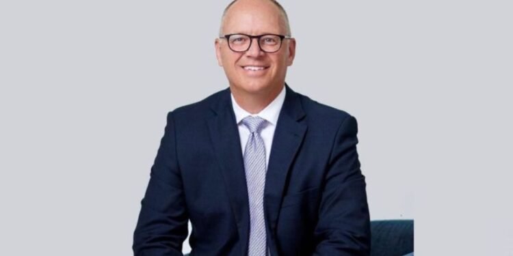 രണ്ടാം അങ്കത്തിന് ഒരുങ്ങി വിന്നിപെഗ് മേയർ സ്കോട്ട് ഗില്ലിംഗ്ഹാം; 2026-ൽ വീണ്ടും ജനവിധി തേടും 1 രണ്ടാം അങ്കത്തിന് ഒരുങ്ങി വിന്നിപെഗ് മേയർ സ്കോട്ട് ഗില്ലിംഗ്ഹാം; 2026-ൽ വീണ്ടും ജനവിധി തേടും