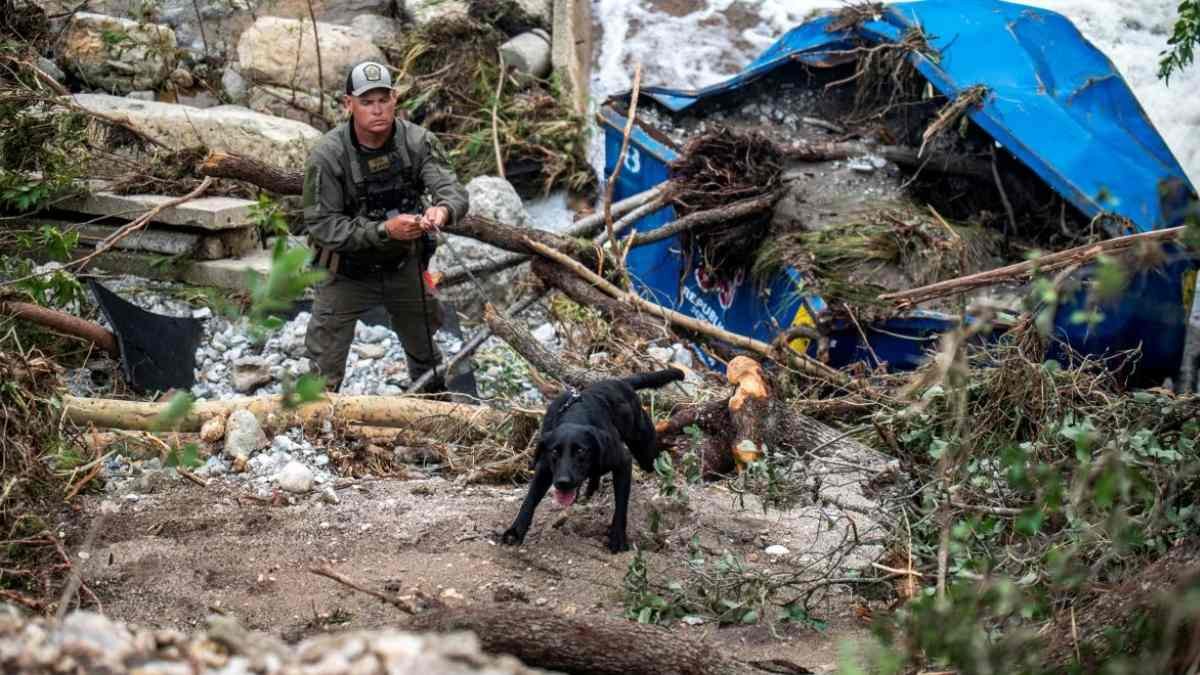 ടെക്സസിനെ വിഴുങ്ങി പ്രളയം: മരണം 59 ആയി, കാണാതായവർക്കായി തിരച്ചിൽ തുടരുന്നു; ആശങ്കയിൽ ആയിരങ്ങൾ