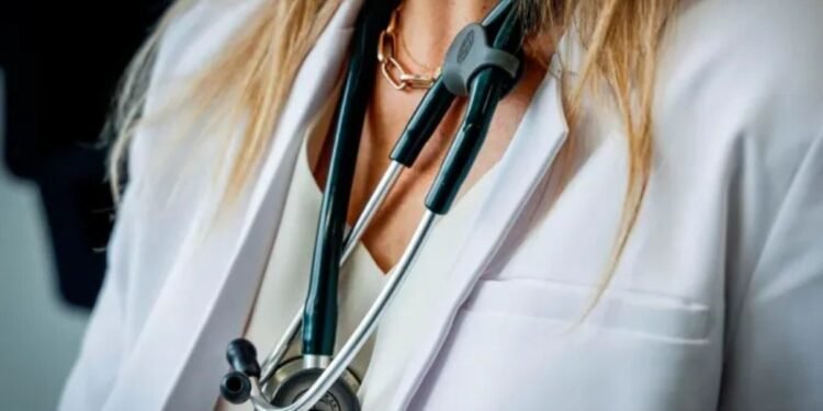 കർശന നിയമങ്ങൾ പുതിയ വഴികൾ തുറക്കുമോ? ക്യുബെക്കിലെ ഡോക്ടർമാർ നിർണായക ഘട്ടത്തിൽ