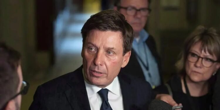 കാനഡ സെനറ്റിൽ സർക്കാരിന്റെ പുതിയ പ്രതിനിധിയായി പിയറി മോറോ! 1 കാനഡ സെനറ്റിൽ സർക്കാരിന്റെ പുതിയ പ്രതിനിധിയായി പിയറി മോറോ!