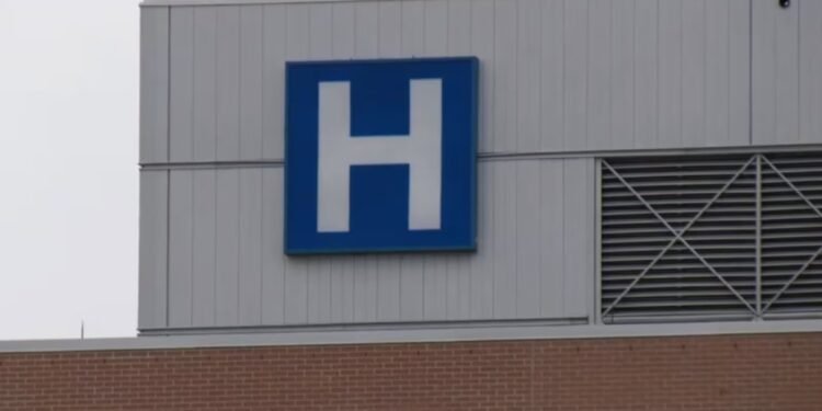 ചികിത്സാ വിവരങ്ങൾ ഇനി വിരൽത്തുമ്പിൽ; അതിവേഗ മെഡിക്കൽ സേവനങ്ങളുമായി 'മൈ ഹെൽത്ത് കെയർ' ആപ്പ് 1 hospital